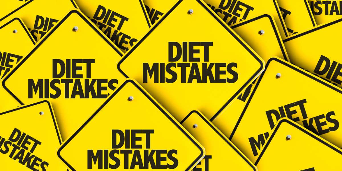 3 New Year Diet Mistakes That People Make